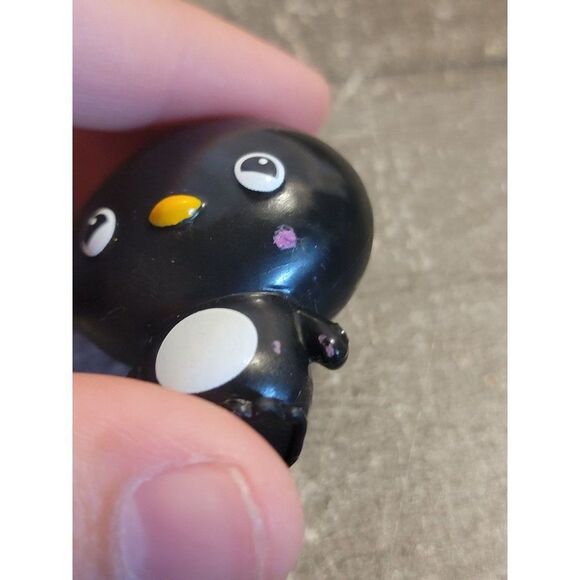 Arctic Empire penguin toy figure zoo animal - Picture 2 of 4